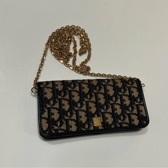 Christian Dior vintage pochette with provided sling - Picture 15 of 15